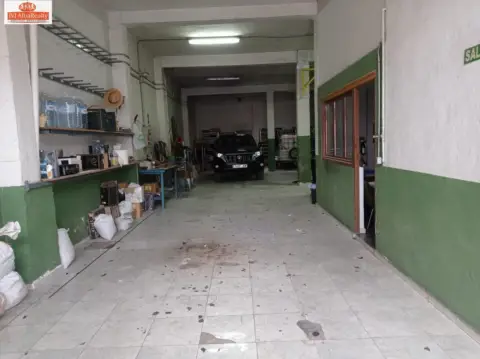 Almacén en Carretera de Jaen
