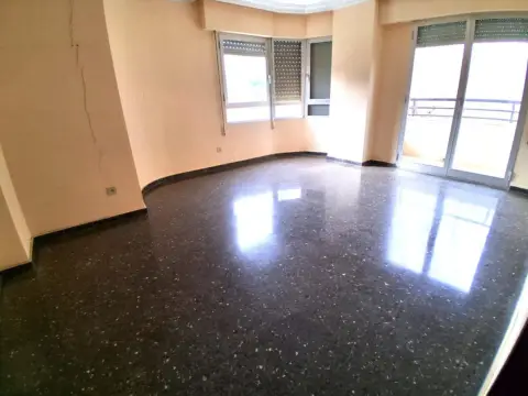 Piso en Estacion