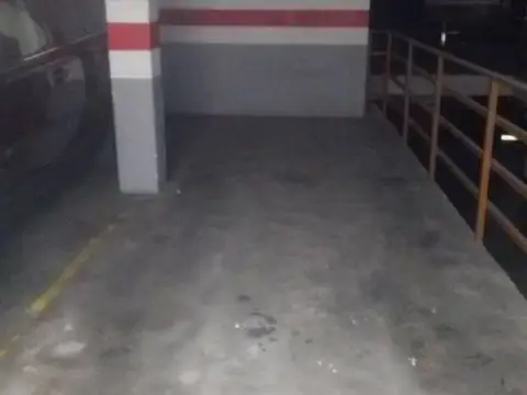 Garaje en Centro-Carretas