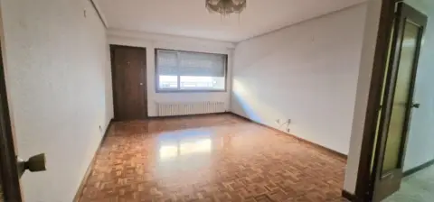 Piso en Delicias Distrito
