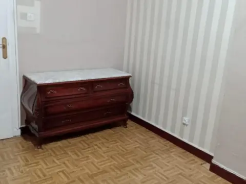 Piso en calle del Marqués de Santillana, 2