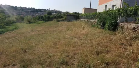 Terreno en calle de Igrexa