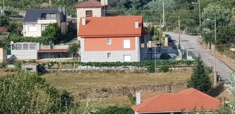 Terreno en calle de Igrexa