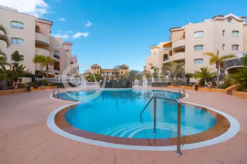 Dúplex en calle Caleta, 3