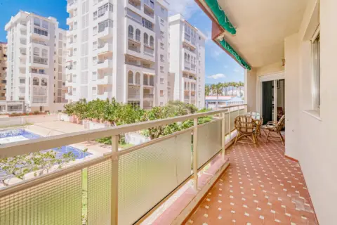 Apartamento en Avenida del Mar de Plata, 3