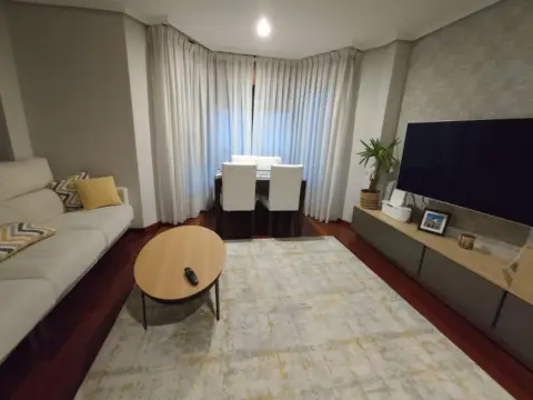 Piso en calle Teixugueiras