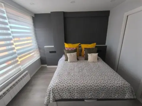 Piso en calle del Conde de Torrecedeira