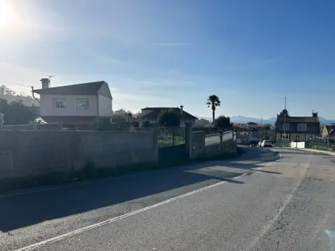 Terreno en calle de Manuel Lago Lago