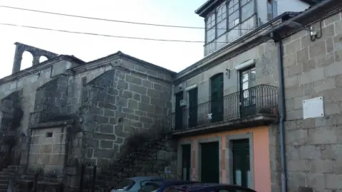 Casa en Leiro