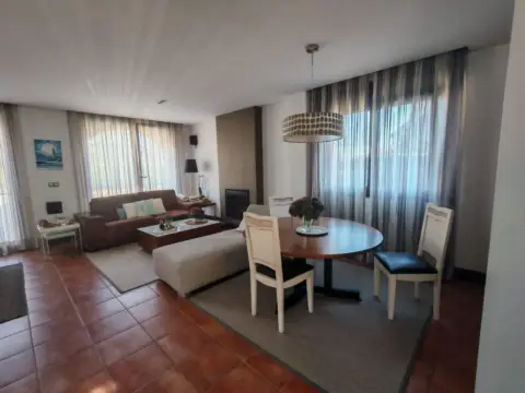 Chalet en calle de Rabadeira