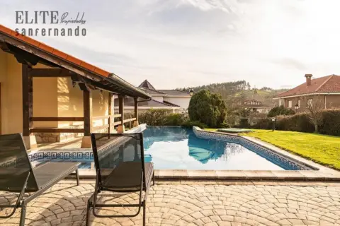 Chalet en Barrio de Viveda-Escuelas