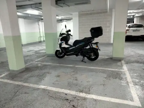 Garaje en Avenida del Llano, 65