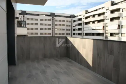 Ático en calle María Camino Oscoz Urriza