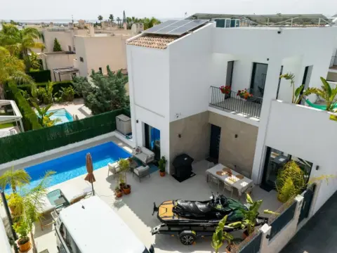 Casa en Avinguda Argentina