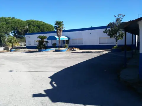 Local comercial en Barrio Jarana