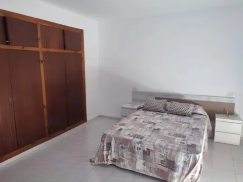 Casa adosada en Carrer de Sant Jaume