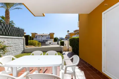 Piso en Avenida Cañada Julián