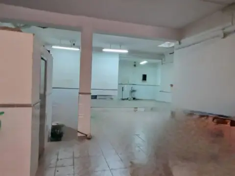 Local comercial en Centro