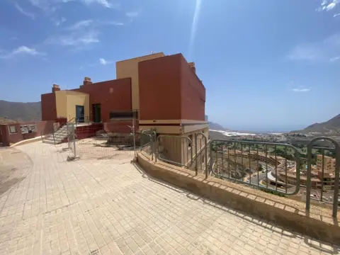 Piso en calle Naranjos