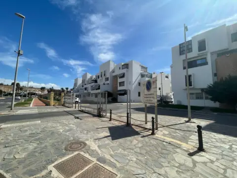 Piso en calle Trinquete