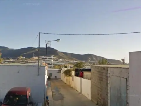 Casa en calle Cortijo Llano, nº 860