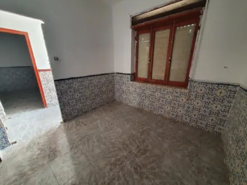 Casa adosada en calle Isaac Peral, 3