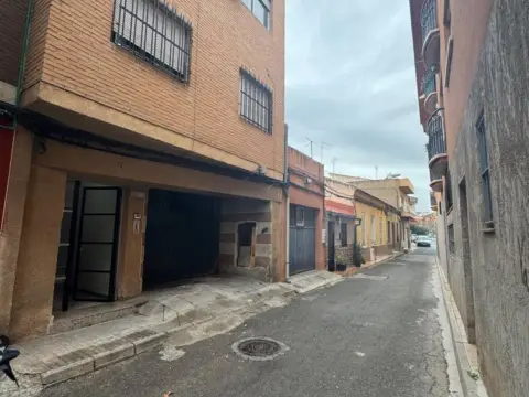 Piso en calle Lanza, 27