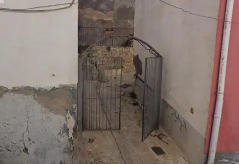 Casa adosada en calle de San Jorge, 53