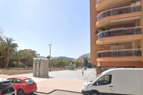 Piso en calle de Tierno Galván, 2