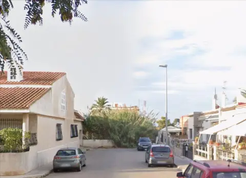 Casa adosada en calle de Mari Pepa, 1