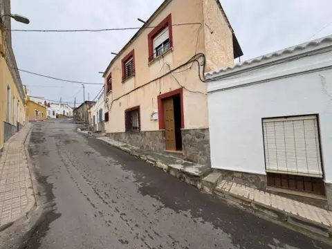 Casa en calle Cuesta de la Fuente, 20