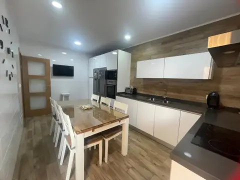 Casa en Plaza de las Alpujarras