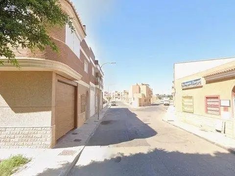 Dúplex en calle de San Diego