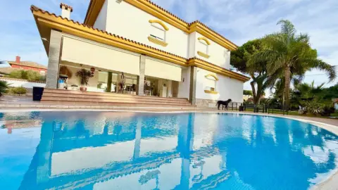 Chalet en Mogarizas-Las Rapazes