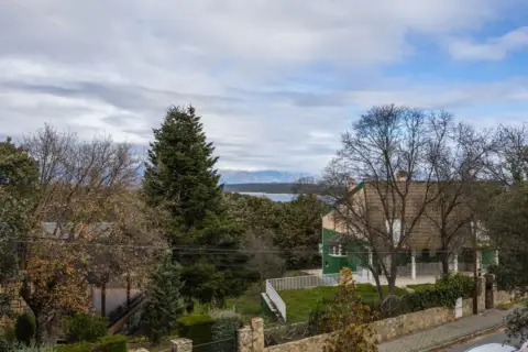 Chalet en calle de Granado, 36