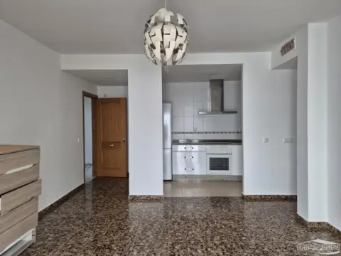 Piso en calle de la Alhama