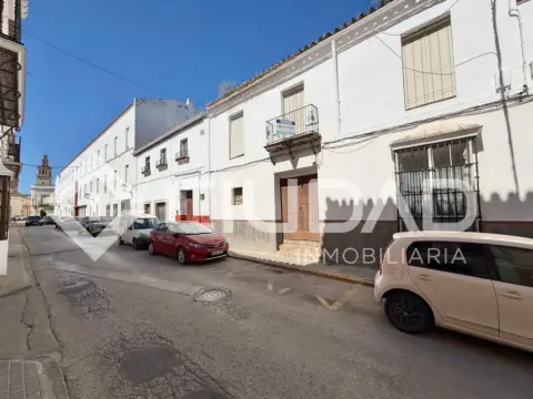 Piso en calle de Luis Collado
