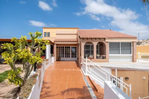 Chalet en calle Entresalas, nº 13