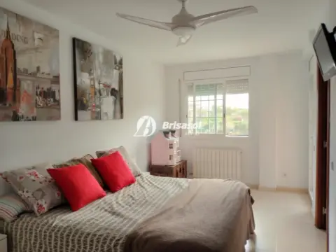 Casa pareada en Jardins de Vilafortuny - Más Den Bosch