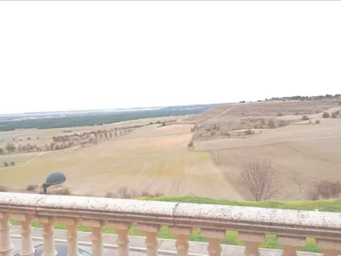 Casa pareada en calle Eras