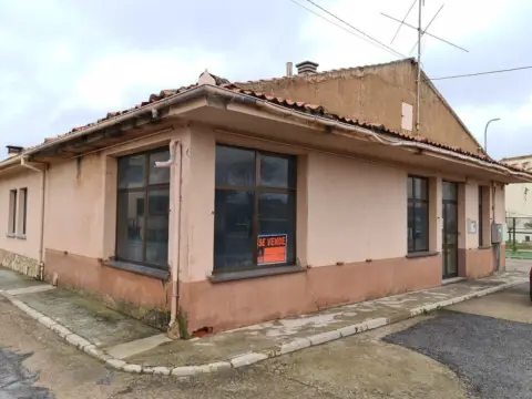 Local comercial en Turégano