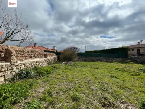 Casa en Valle de Santibañez