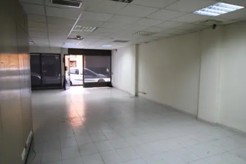 Local comercial en Altozano