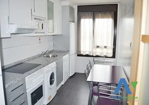 Piso en calle Clara Campoamor