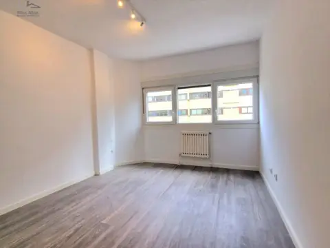 Piso en calle Mgdo Manuel Artime