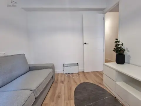 Apartamento en calle Independencia