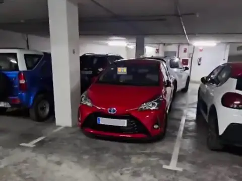 Garaje en Zona Correos