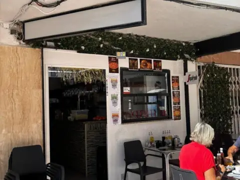 Local comercial en Avenida Europa