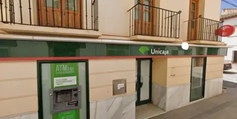 Local comercial en Alfarnate