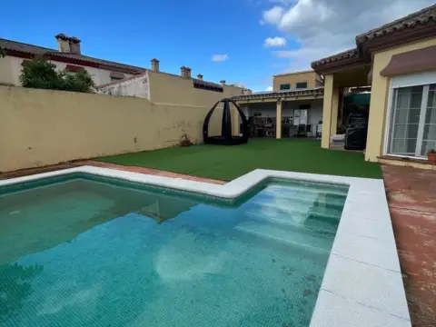 Chalet en Algeciras - El Rinconcillo